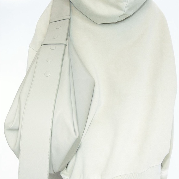 H&M LEATHER SHOULDER BAG - Picture 2 of 6